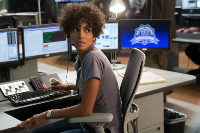 halle-berry-the-call