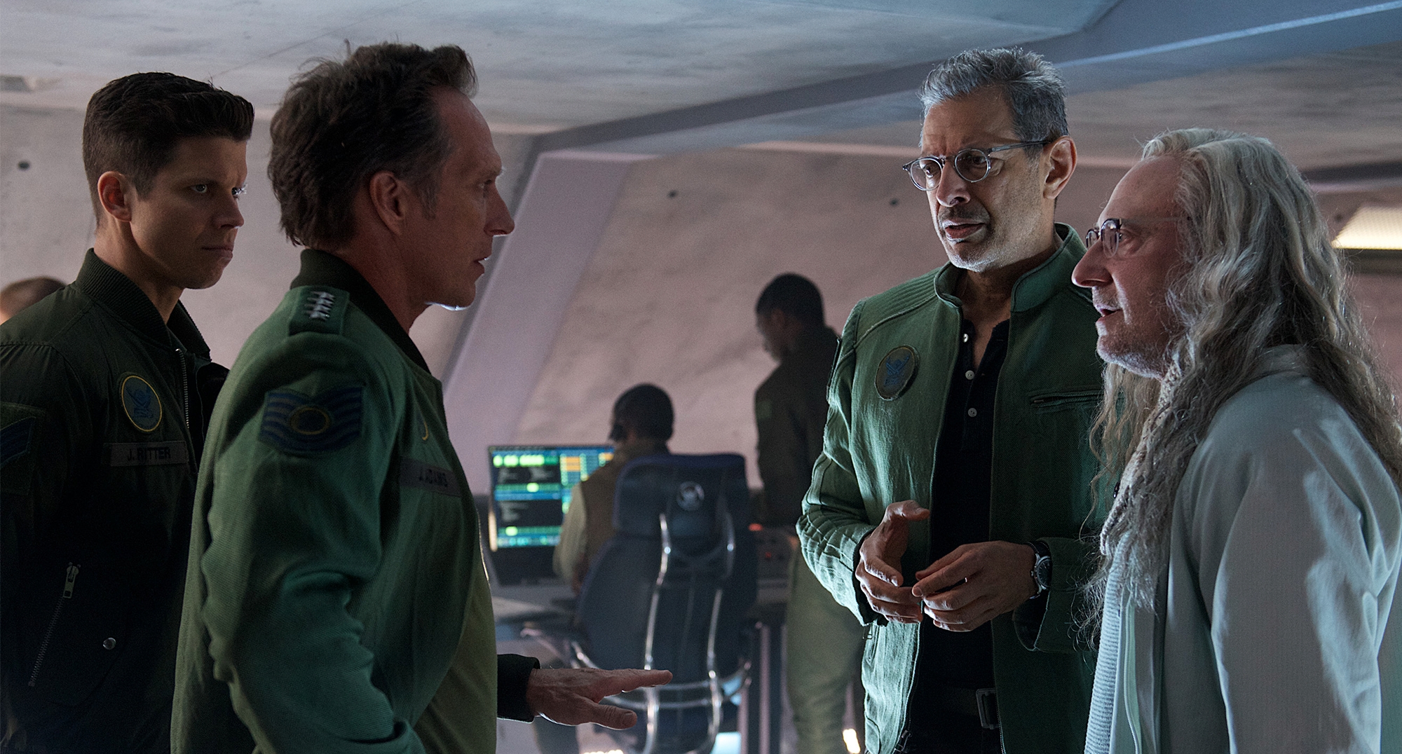 Movie Review — There’s no celebrating “Independence Day: Resurgence ...